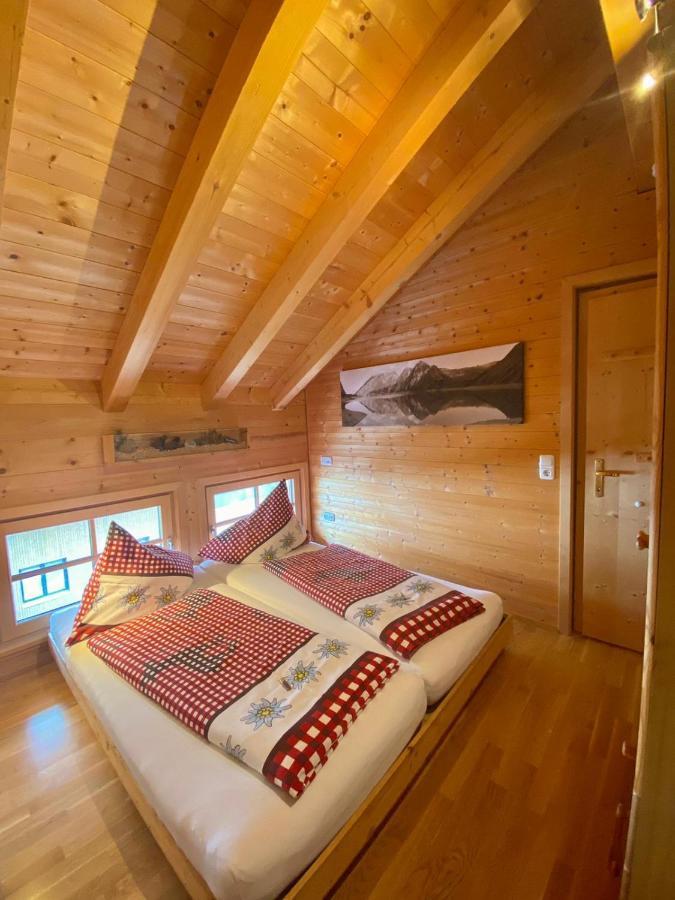 Damuelser Holzhus Apartment Luaran gambar